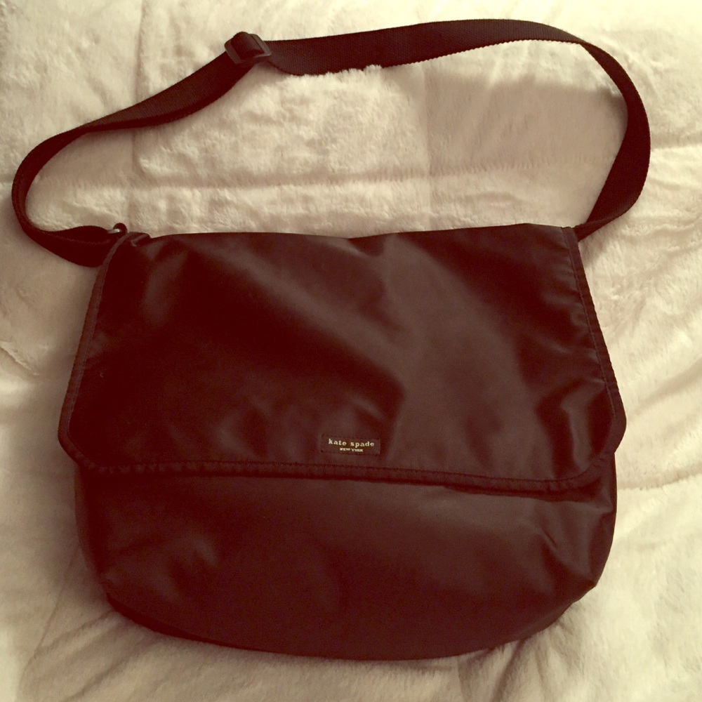 Authentic vintage Kate Spade messenger bag